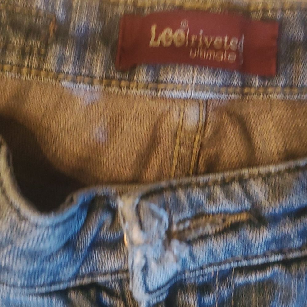 Lees' Jeans - Picture 4 of 6